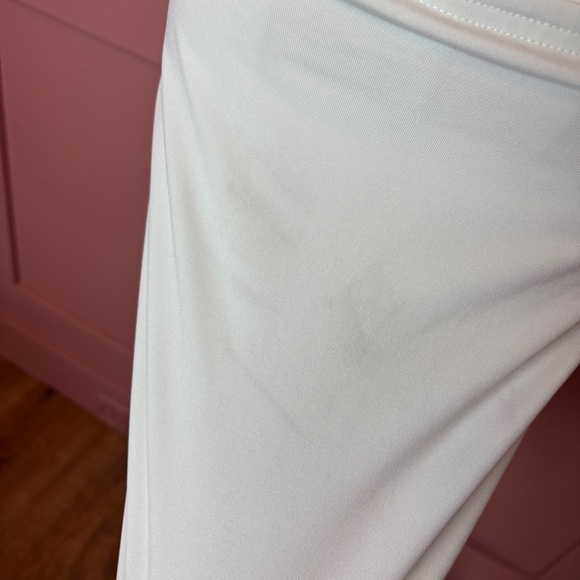 adidas vintage tennis skort
white
sz xs
2006 - Picture 3 of 10